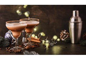 Brandy Alexander - schneller weihnachtlicher Cocktail