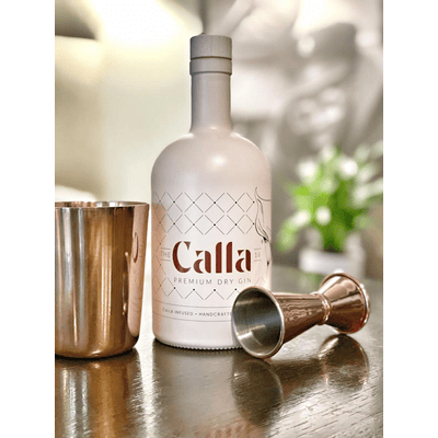 The Calla 16 Premium Dry Gin 3