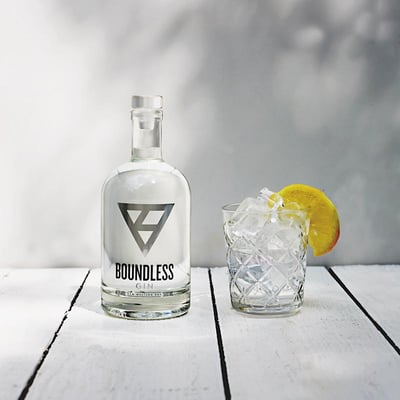 BOUNDLESS Dry Gin 2