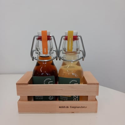 ezzich Gift Set URIG & SAUER - Organic Vinegar Set (1x Beer Vinegar + 1x Honey Wine)