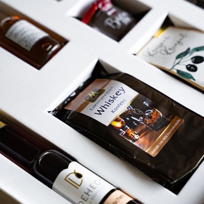Deheck Whisky-Box - Feinkost & Whisky Set