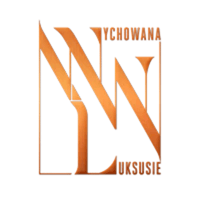 Wychowana W Luksusie