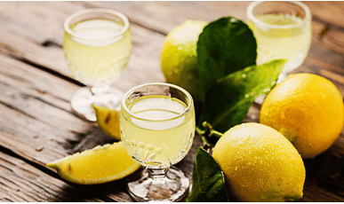 Limoncello - Alles über den italienischen Zitronenlikör