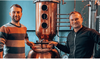 Natur pur im Glas - Die Experimentierfreude der SNOWO Distillers