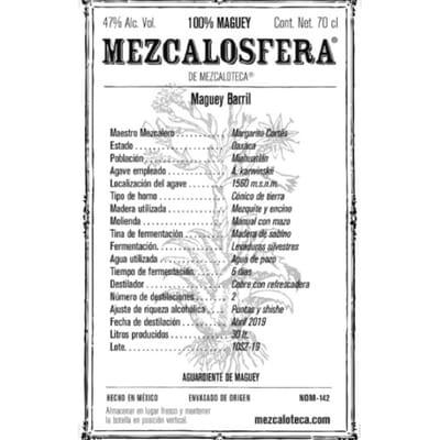 Mezcalosfera Barril Mezcal 2019 - Molienda manual con mazo