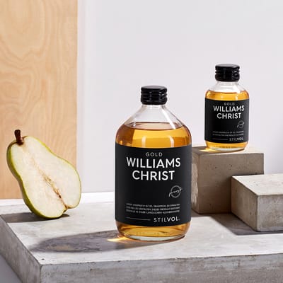 Golden Williams Christ pear brandy
