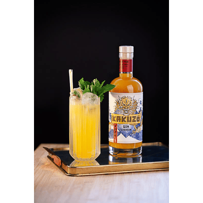 Kakuzo Yuzu Gin Liqueur 3