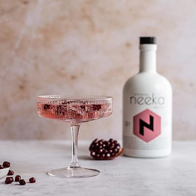neeka PRINCESS - Granatapfel Premium Dry Gin