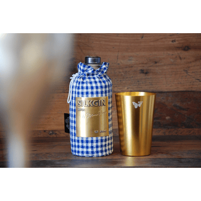 SILKGIN Geschenkbox (1x Gin + 1x Becher + 1x Trinkhalm + 2x Seidenschals) 3