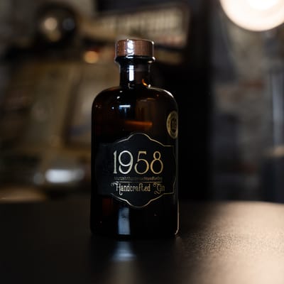 1958 Dry Gin