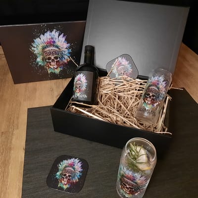 Kukamama Geschenkbox (1x Dry Gin + 2x Gläser)
