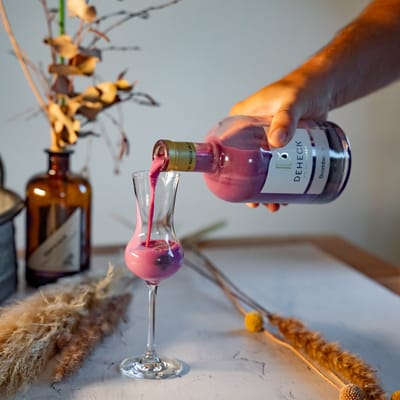 Blackberry cream liqueur