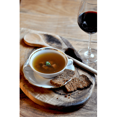 Ochs am End Klare Ochsenschwanzsuppe mit Sherry