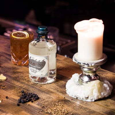 Six Ravens Gin