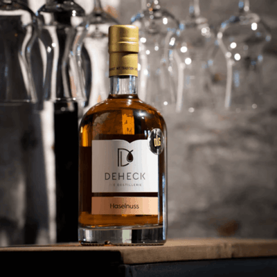 Deheck hazelnut liqueur
