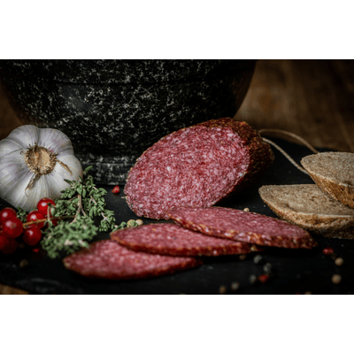 Vacuum-packed fallow deer salami with pork from Purely Green