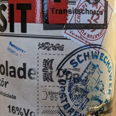 White chocolate liqueur No. 5565 - F5-Transit - Transit schnapps