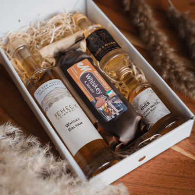 Deheck Whisky Gift Set XXL (2x Whisky + 1x Whisky Balsam Vinegar + 1x Whisky Marzipan Bread)