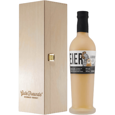Birkenhof egg liqueur with wooden gift box