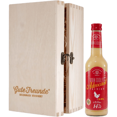 Van Dolft Advocaat premium egg liqueur with wooden gift box