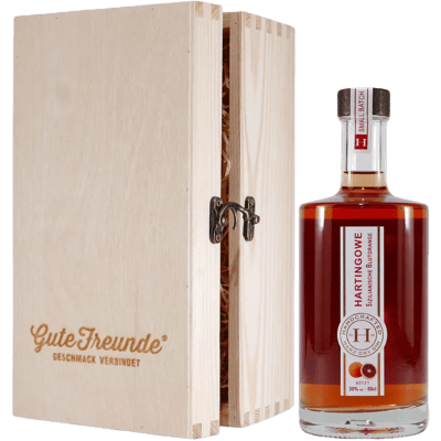 Hartingowe Sicilian Blood Orange Gin Liqueur with wooden gift box