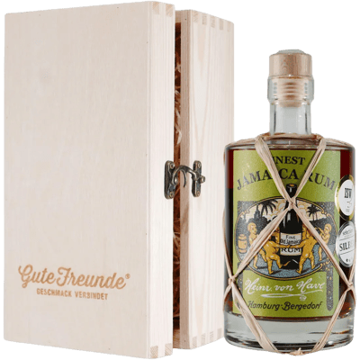 Heinr. von Have Finest Jamaica Rum with wooden gift box