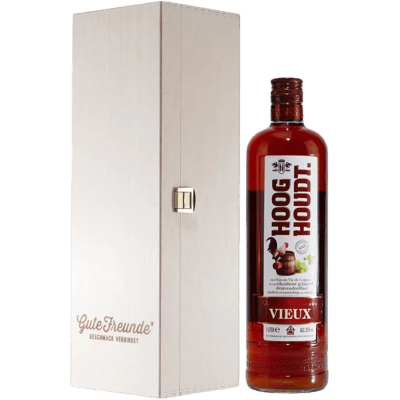 Hooghoudt Vieux spirit with wooden gift box