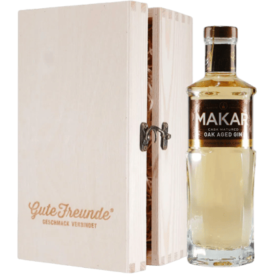 Makar Oak Aged Gin with wooden gift box