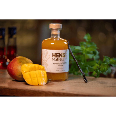 HENS & MONKEYS Mango-Peach Liqueur with Vanilla