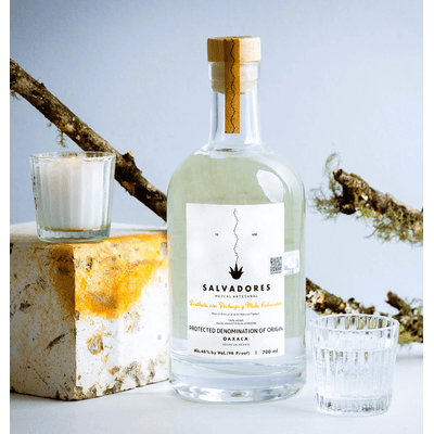 Salvadores Mezcal "con Pechuga & Mole Coloradito"