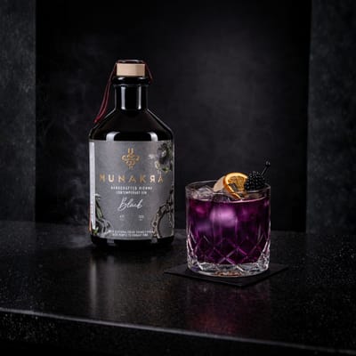 MUNAKRA Black Gin