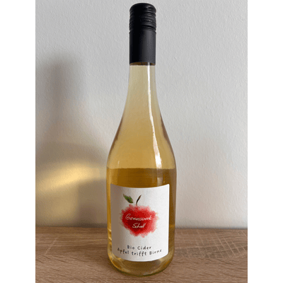 Genusswerk Schall organic cider apple meets pear