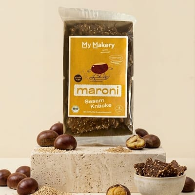 Organic chestnut crispbread snack sesame, gluten-free