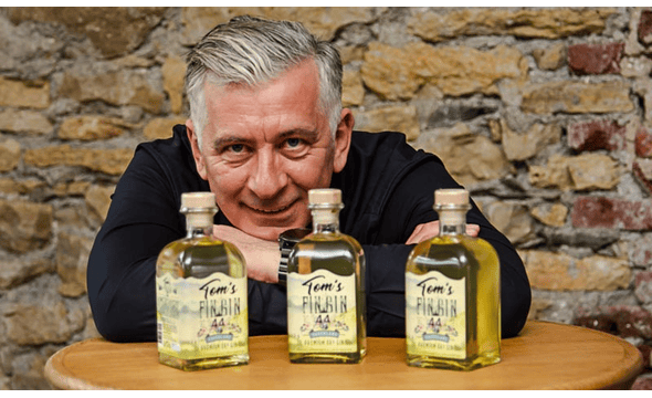 Tom's Fin Gin 44