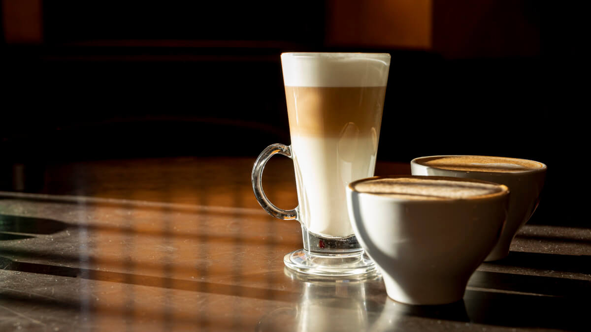 latte-macchiato.jpg?1772987529008