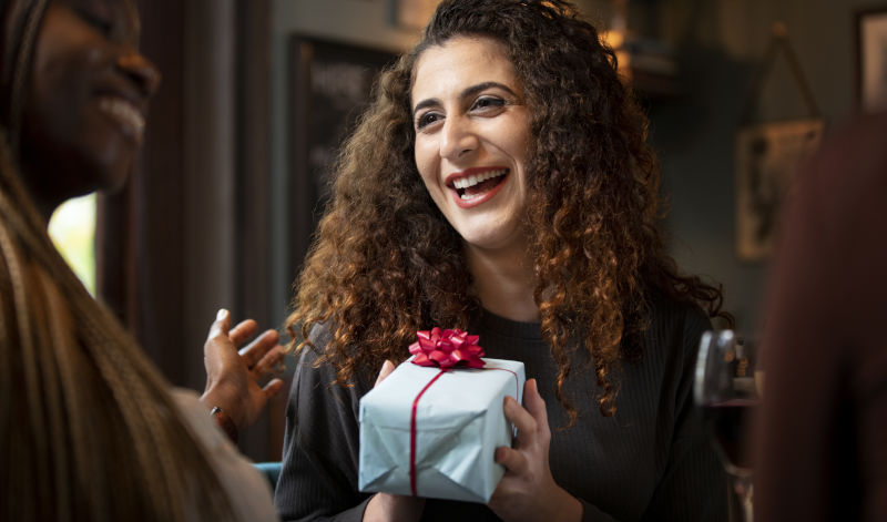 Alkoholfreie Biere sind ein tolles Geschenk für alle, die auf Alkohol verzichten müssen oder wollen.
