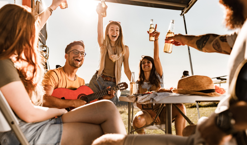 Mocktails bieten auch beim Camping eine abwechslungsreiche Erfrischung. Mocktails bieten auch beim Camping eine abwechslungsreiche Erfrischung.