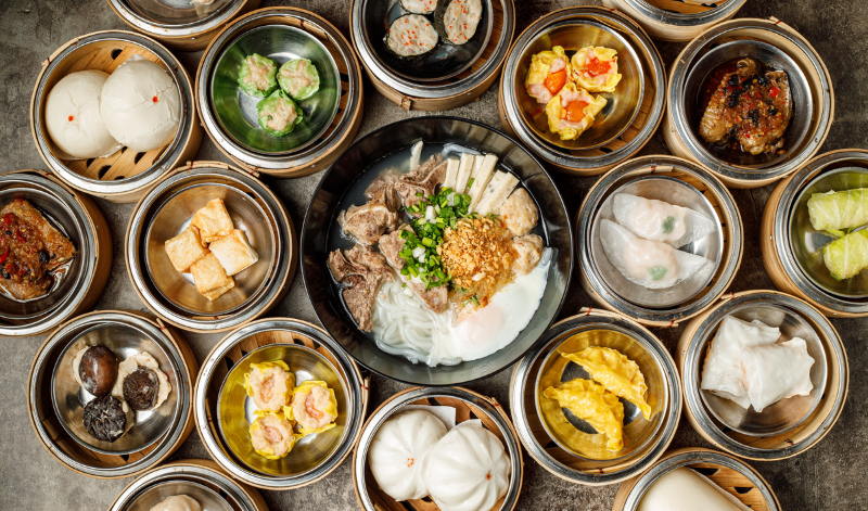 Auch in anderen Ländern kennt man das Konzept von Tapas. In China sind beispielsweise Dim Sum sehr beliebte kleine Speisen. Auch in anderen Ländern kennt man das Konzept von Tapas. In China sind beispielsweise Dim Sum sehr beliebte kleine Speisen.