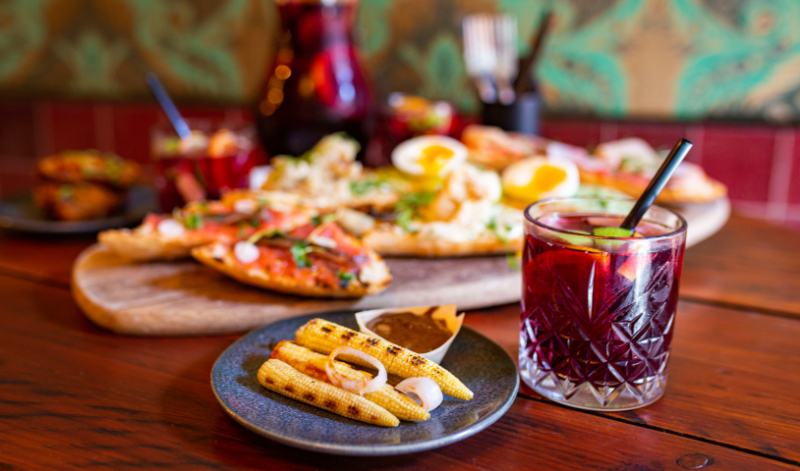 Der Klassiker zum Tapas: Sangría Der Klassiker zum Tapas: Sangría